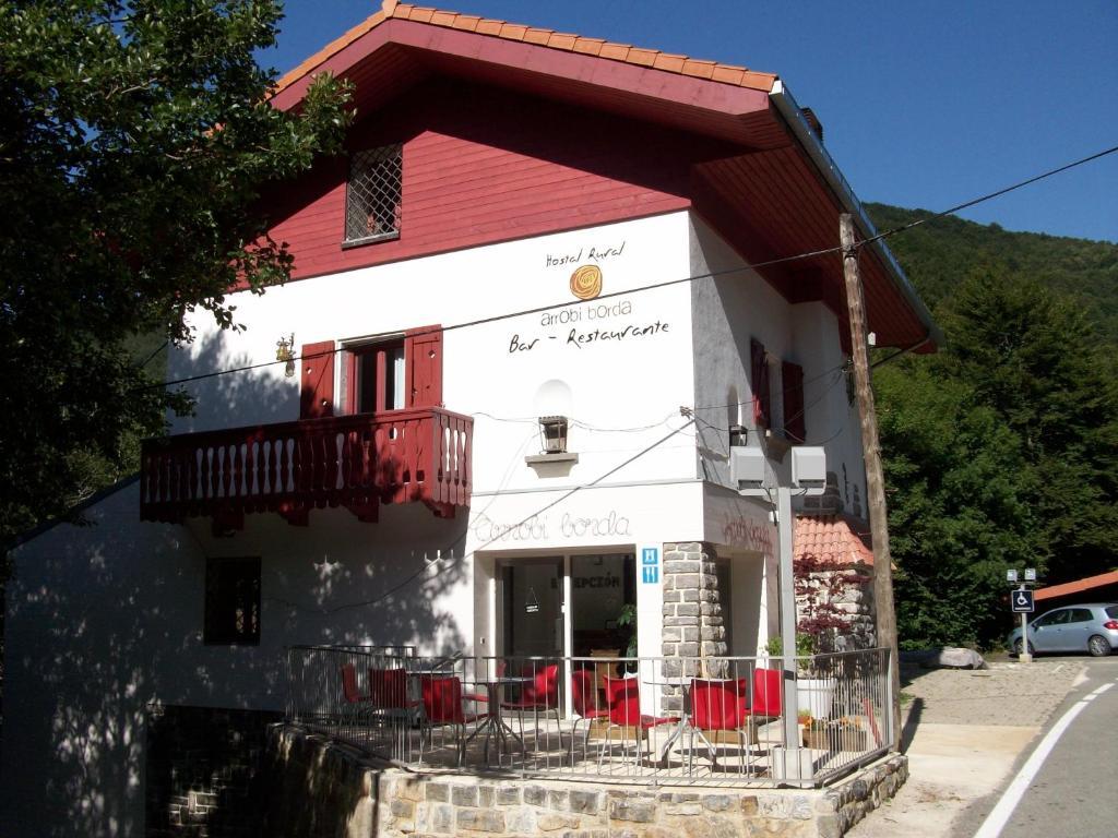 Hostal Rural Arrobi Borda Eugi Εξωτερικό φωτογραφία